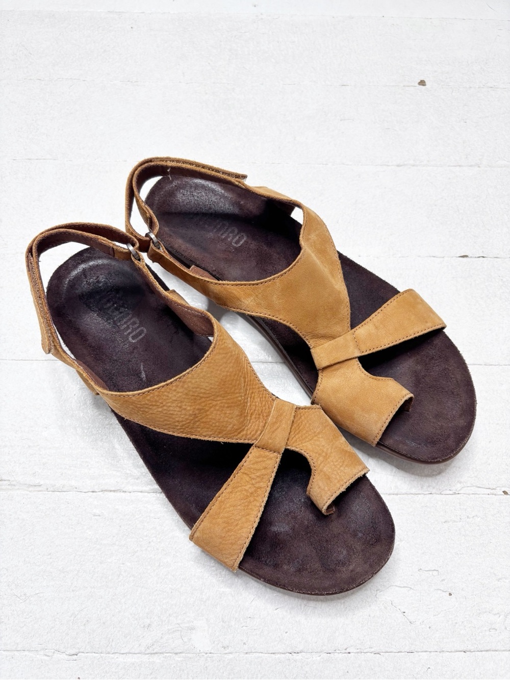 Munro Meghan Asymmetrical Sling Back Leather Sandals Size 9.5 EUC